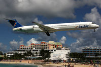 PJ-MDF @ SXM - At famous Maho Beach - by Wolfgang Zilske