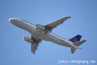 N469UA @ KSRQ - United Flight 685 (N469UA) departs Sarasota-Bradenton International Airport enroute to Chicago-O'Hare International Airport - by Donten Photography