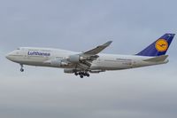 D-ABVW @ EDDF - Boeing 747-430 - by Jerzy Maciaszek