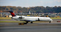 N916XJ @ KDCA - Taxi for takeoff National - by Ronald Barker