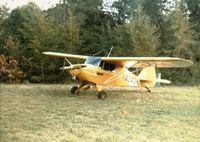 N4340H - This is what it was like when Greg Miller owned this plane.
This picture was taken in the front yard were my dad fly out of - by Greg Miller