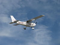 N2123P @ SZP - 2005 Cessna 172S SKYHAWK SP, Lycoming IO-360-L2A 180 Hp, CS prop, takeoff climb Rwy 04 - by Doug Robertson