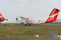 VH-SCE @ YSSY - TAXI TO 34R - by Bill Mallinson