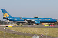 VN-A379 @ YSSY - landed on 34L - by Bill Mallinson