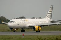 EC-LRE @ LFRB - Airbus A320-232, Taxiing to holding point Rwy 07R, Brest-Bretagne Airport (LFRB-BES) - by Yves-Q