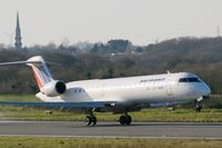 F-GRZB @ LFRB - Canadair Regional Jet CRJ-702, landing Rwy 07R, Brest-Bretagne Airport (LFRB-BES) - by Yves-Q