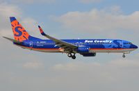 N809SY @ KMIA - Sun Country B738 arriving in MIA - by FerryPNL