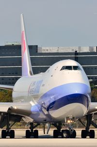B-18719 @ KMIA - China Airlines B744F lining up - by FerryPNL