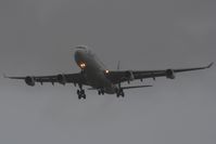F-RAJB @ LFBD - COTAM 1054 landing runway wet 23 - by Jean Goubet-FRENCHSKY