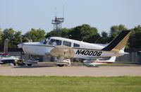 N40006 @ KOSH - Piper PA-28-161