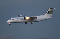 C6-BFJ @ MIA - Bahamas Air Dash 8 arriving in the dark