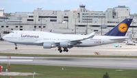 D-ABVP @ MIA - Lufthansa 747-400