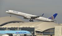 N78866 @ KLAX - Departing LAX on 25R - by Todd Royer