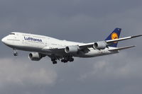 D-ABYD @ EDDF - Lufthansa - by Air-Micha