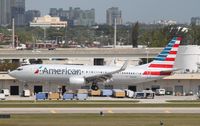 N895NN @ KFLL - Boeing 737-800 - by Mark Pasqualino