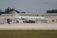 N7RX @ MIA - Gulfstream 450 - by Florida Metal