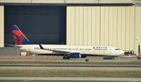 N814DN @ KLAX - Taxiing to parking at LAX - by Todd Royer