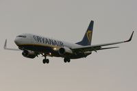 EI-DWM @ LFRB - Boeing 737-8AS(WL), Short approach rwy 25L, Brest-Bretagne Airport (LFRB-BES) - by Yves-Q