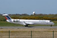 F-GRZM @ LFRB - Canadair Regional Jet CRJ-700, Landing rwy 07R, Brest-Guipavas Airport (LFRB-BES) - by Yves-Q