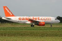 G-EZIZ @ LFRB - Airbus A319-111, Taxiing to holding point rwy 25L, Brest-Guipavas Airport (LFRB-BES) - by Yves-Q