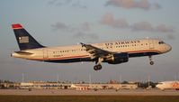 N113UW @ MIA - US Airways A320 - by Florida Metal