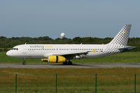 EC-LRA @ LFRB - Airbus A320-232, Taxiing to holding point Rwy 07R, Brest-Guipavas Airport (LFRB-BES) - by Yves-Q