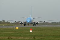 OO-JBV @ LFRB - Boeing 737-8K5, Taxiing after landing rwy 07R, Brest-Guipavas Airport (LFRB-BES) - by Yves-Q