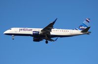 N328JB @ MCO - Jet Blue E190