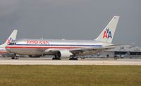 N338AA @ MIA - American 767-200