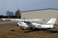 SE-GMD @ ESKN - Cessna F172M of Stockholms Flygklubb parked at Skavsta airport. - by Henk van Capelle