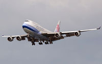 B-18273 @ VHHH - China Airlines - by Wong C Lam