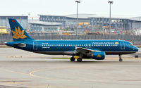VN-A304 @ VHHH - Vietnam Airlines - by Wong Chi Lam