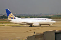 N16648 @ DFW - N16648 1 B737-524 DFW 14.7.05 - by Brian Johnstone