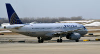 N481UA @ KORD - Taxi Chicago - by Ronald Barker