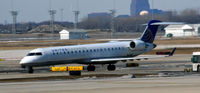 N719SK @ KORD - Taxi Chicago - by Ronald Barker