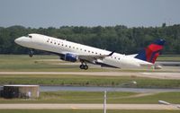 N620CZ @ DTW - Delta Connection E175 - by Florida Metal
