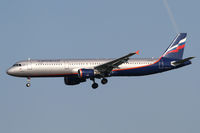 VQ-BOI @ LOWW - Aeroflot A321 - by Thomas Ranner