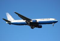 N642UA @ MCO - United 767-300 - by Florida Metal