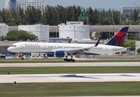 N661DN @ FLL - Delta 757-200 - by Florida Metal
