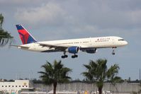 N674DL @ MIA - Delta 757-200