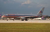 N698AN @ MIA - American 757-200