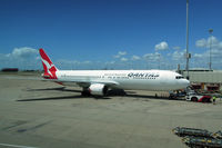 VH-OGT @ YBBN - At Brisbane - by Micha Lueck