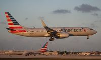 N809NN @ MIA - American 737-800 - by Florida Metal