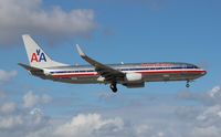 N826NN @ MIA - American 737-800 - by Florida Metal