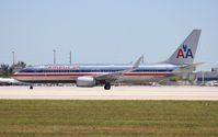 N855NN @ MIA - American 737-800 - by Florida Metal