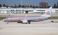 N872NN @ MIA - American 737-800 - by Florida Metal