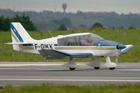 F-GIKK @ LFRB - Robin DR-400-120, Landing rwy 25L, Brest-Guipavas Airport (LFRB-BES) - by Yves-Q