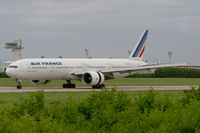 F-GSQR @ LFPO - Boeing 777-328 (ER), Reverse thrust landing rwy 26, Paris-Orly Airport (LFPO-ORY) - by Yves-Q