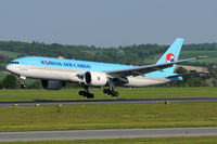 HL8285 @ VIE - Korean Air Cargo - by Chris Jilli
