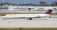 N916DL @ MIA - Delta MD-88 - by Florida Metal